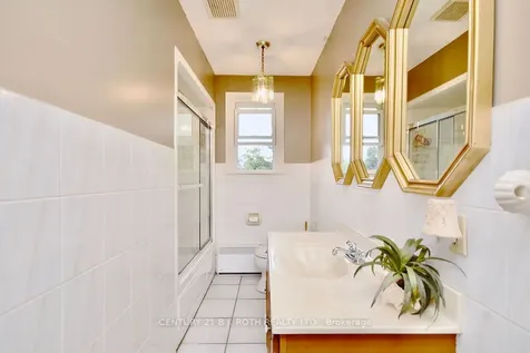 264 Salem Road Barrie ON L9J 0C6