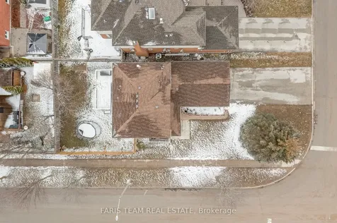 52 Burke Drive Barrie ON L4N 7H8