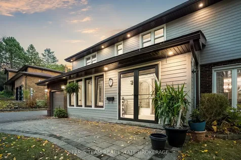 27 Garrett Crescent Barrie ON L4M 5K7