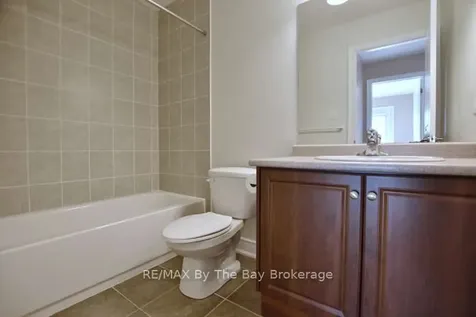 11 Savannah Crescent Wasaga Beach ON L9Z 0E7