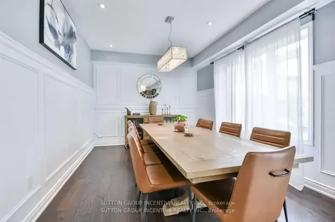 52 Elmbrook Drive Barrie ON L4N 0Z1