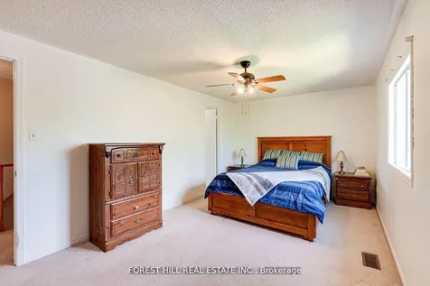 44 Quance Street Barrie ON L4N 7M3