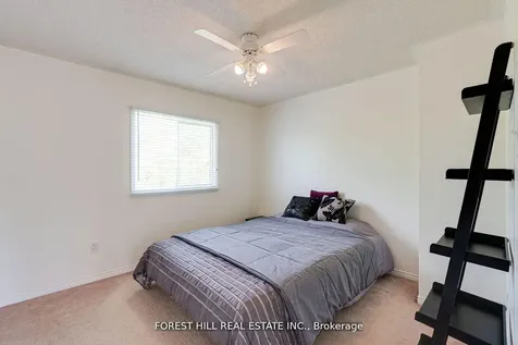 44 Quance Street Barrie ON L4N 7M3