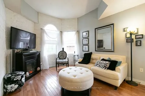 28 Hewitt Place Barrie ON L4M 7B3