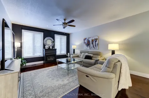 20 Prince William Way Barrie ON L4N 0Y9