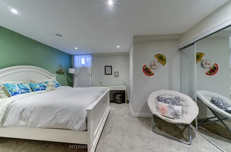 20 Prince William Way Barrie ON L4N 0Y9