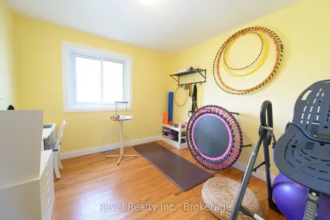 4 Teskey Court Collingwood ON L9Y 4R9