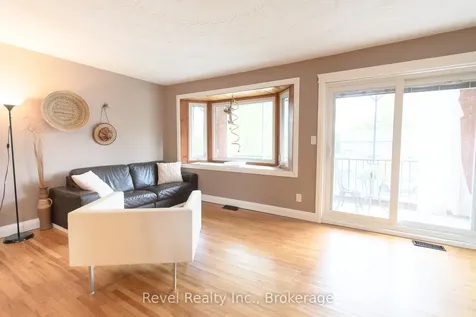 4 Teskey Court Collingwood ON L9Y 4R9