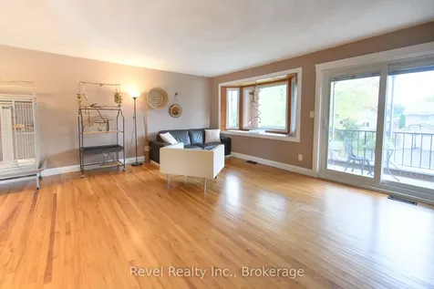 4 Teskey Court Collingwood ON L9Y 4R9
