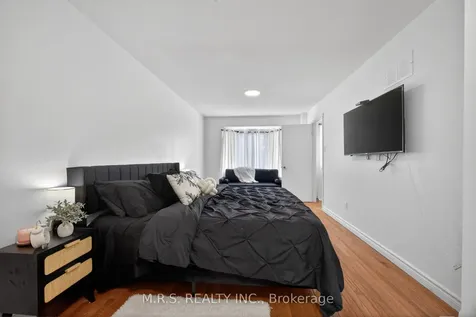 11 Barwick Drive Barrie ON L4N 6Z7