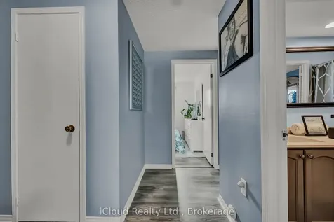 39 Corbett Drive Barrie ON L4M 5S9