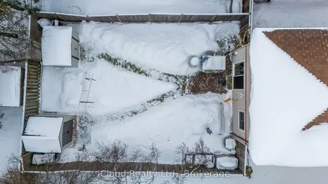 39 Corbett Drive Barrie ON L4M 5S9