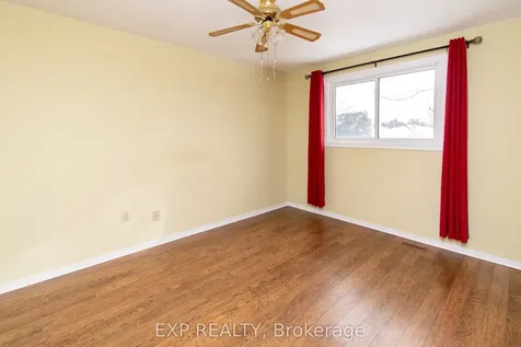 33 Knicely Road Barrie ON L4N 6V3