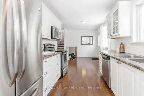 6 Deerpark Drive Barrie ON L4M 4W9