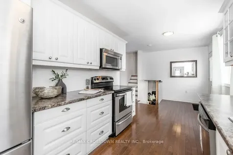 6 Deerpark Drive Barrie ON L4M 4W9