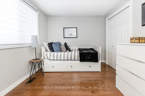 6 Deerpark Drive Barrie ON L4M 4W9