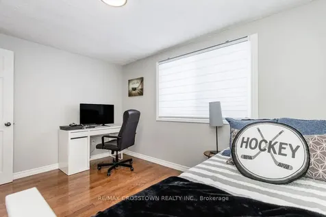 6 Deerpark Drive Barrie ON L4M 4W9