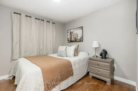 6 Deerpark Drive Barrie ON L4M 4W9