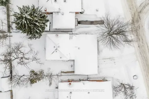 6 Deerpark Drive Barrie ON L4M 4W9