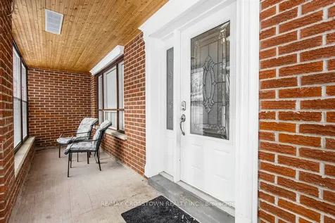 6 Deerpark Drive Barrie ON L4M 4W9