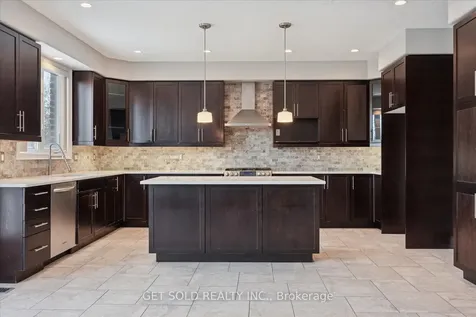 35 Marta Crescent Barrie ON L4N 3N6