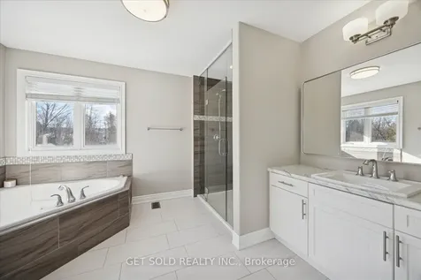 35 Marta Crescent Barrie ON L4N 3N6