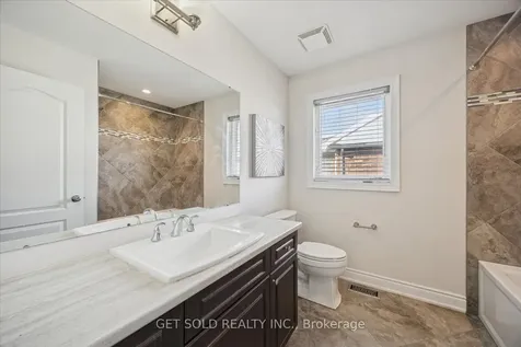 35 Marta Crescent Barrie ON L4N 3N6