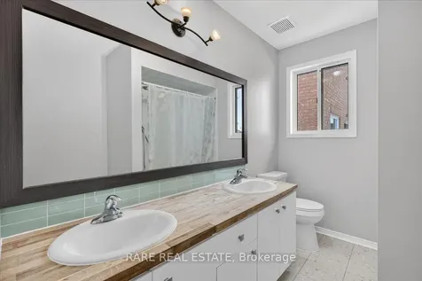 30 Mcveigh Drive Barrie ON L4N 7E3