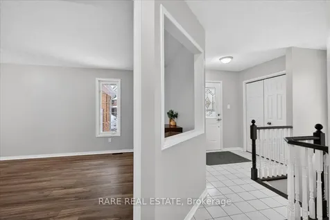 30 Mcveigh Drive Barrie ON L4N 7E3