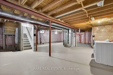 30 Mcveigh Drive Barrie ON L4N 7E3