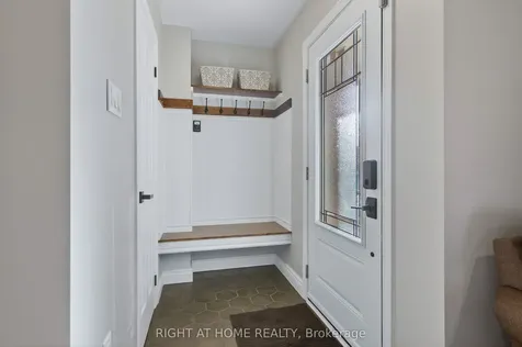 42 Drake Drive Barrie ON L4N 8X4