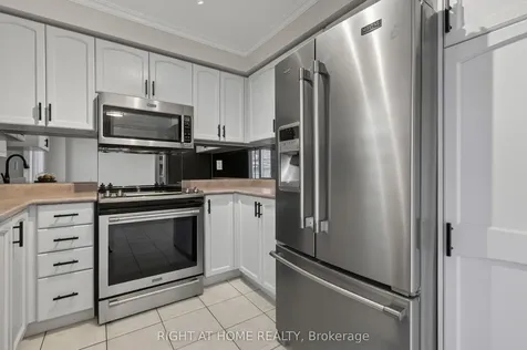 42 Drake Drive Barrie ON L4N 8X4