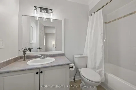 42 Drake Drive Barrie ON L4N 8X4