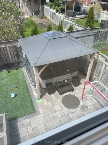 42 Drake Drive Barrie ON L4N 8X4