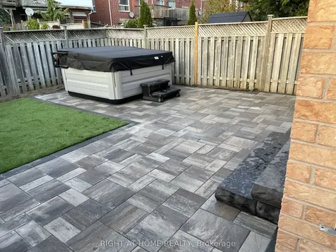 42 Drake Drive Barrie ON L4N 8X4