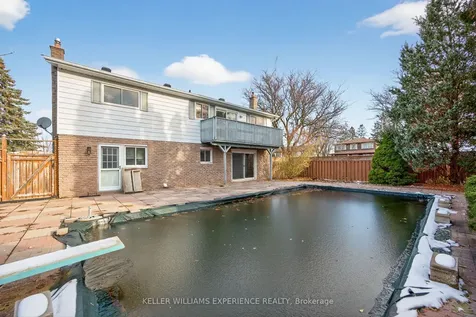 19 Debra Crescent Barrie ON L4N 3T2