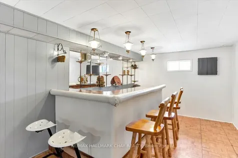 32 Cynthia Court Barrie ON L4M 2X4