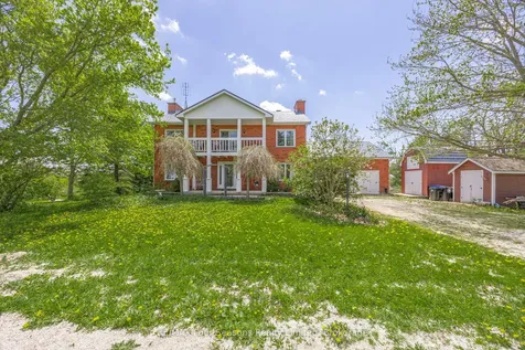 3 Sydenham Trail E Clearview ON L0M 1H0