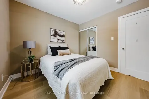 198 Rose Street Barrie ON L4M 2T9