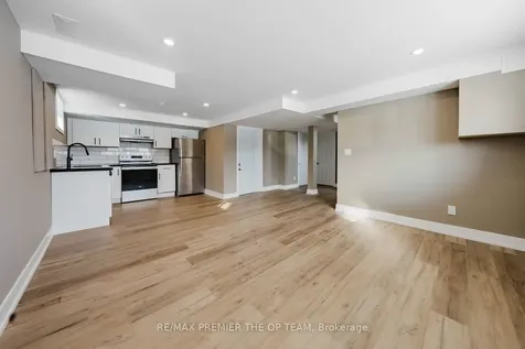 198 Rose Street Barrie ON L4M 2T9