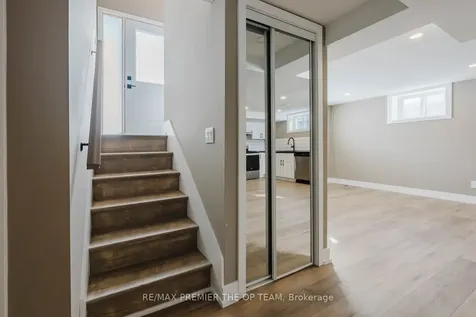 198 Rose Street Barrie ON L4M 2T9