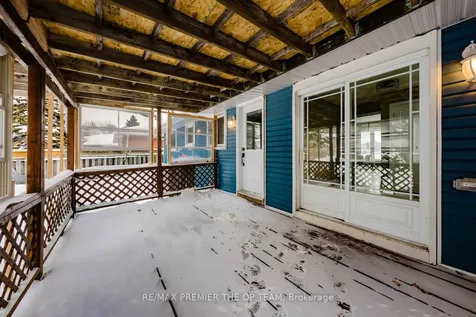 198 Rose Street Barrie ON L4M 2T9