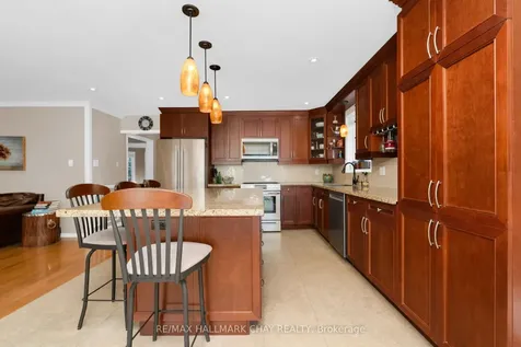 29 Benson Drive Barrie ON L4N 7Y1