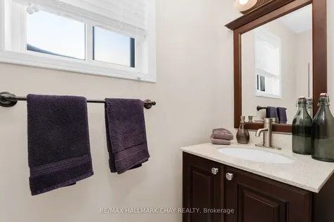 29 Benson Drive Barrie ON L4N 7Y1