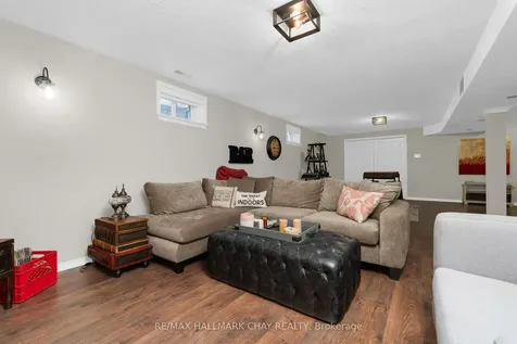 29 Benson Drive Barrie ON L4N 7Y1