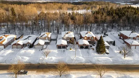 29 Benson Drive Barrie ON L4N 7Y1