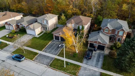 29 Benson Drive Barrie ON L4N 7Y1