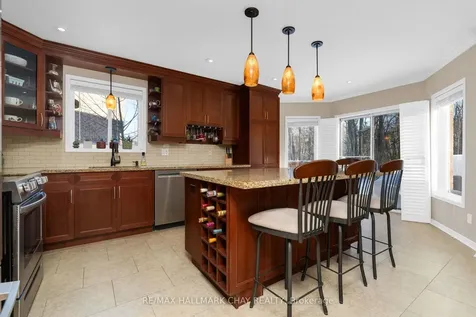 29 Benson Drive Barrie ON L4N 7Y1