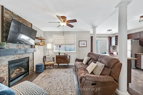 228 Mapleton Avenue S Barrie ON L4N 8T3