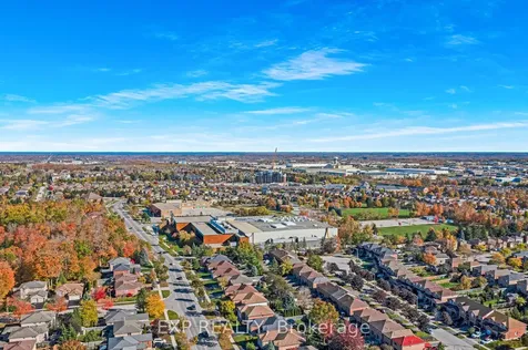 228 Mapleton Avenue S Barrie ON L4N 8T3